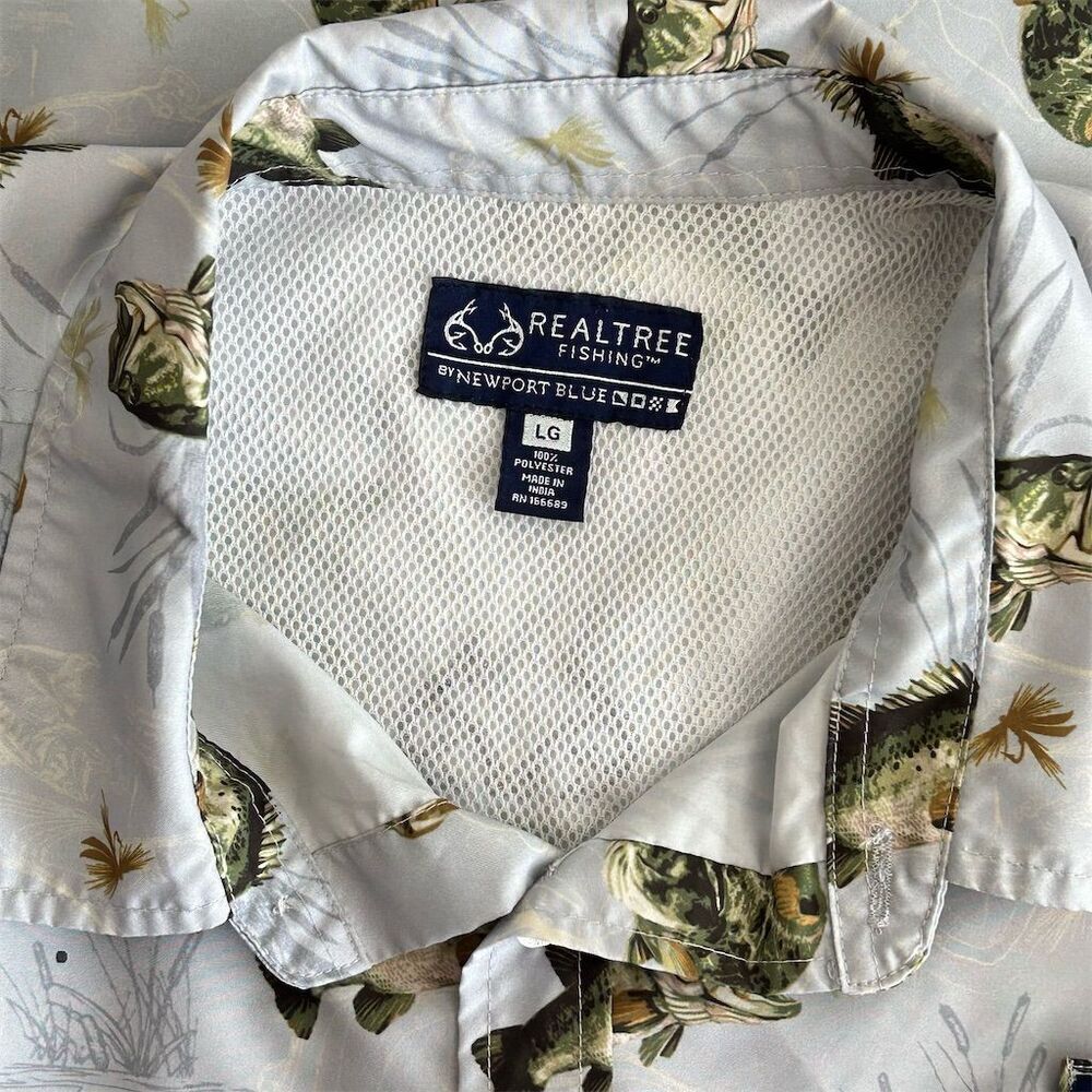 Realtree Fishing Men's Gray Fish Print Button-Up Shirt Size L - Picture 4 of 11